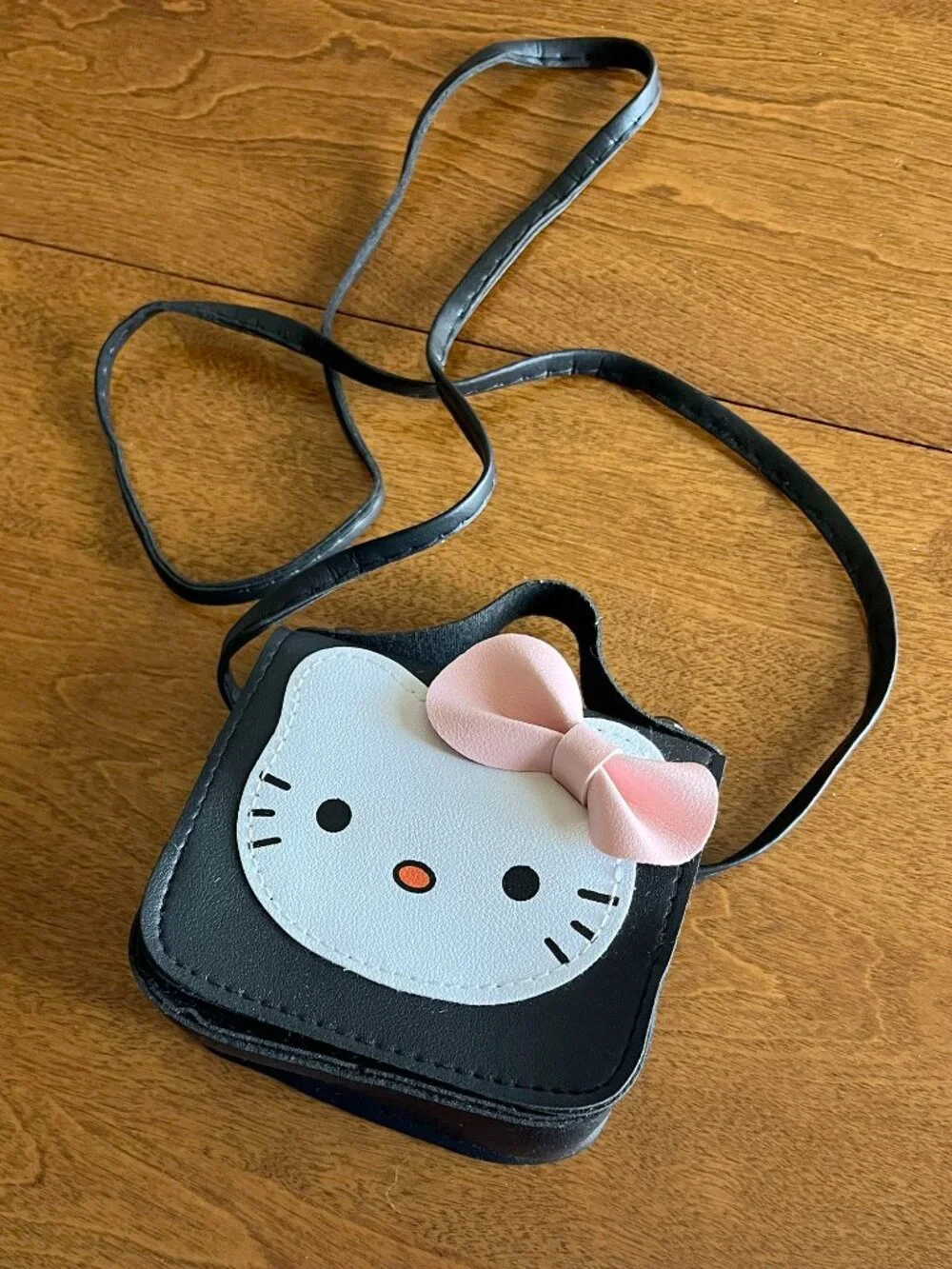 Hello Kitty black mini purse NWOT